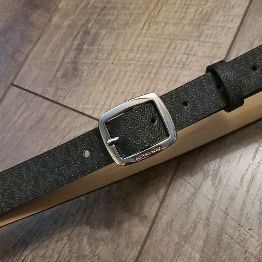 Michael Kors Belt - Picture 2 of 6